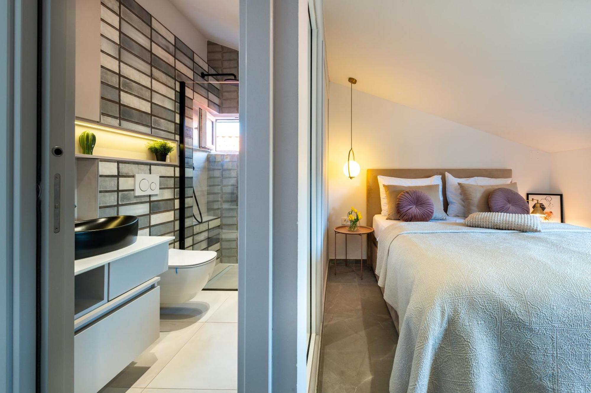 Danica Luxury Seaside Apartment Шибеник Екстер'єр фото